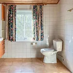 Dom wakacyjny 3 Bedroom Awesome In Fister