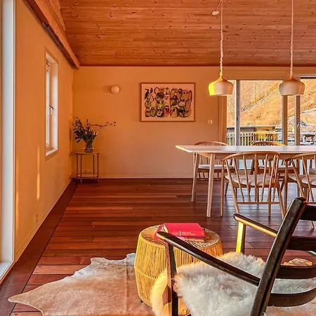 Holiday home Front In With Kitchen