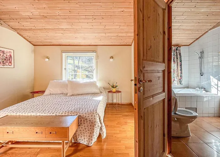 3 Bedroom Awesome In